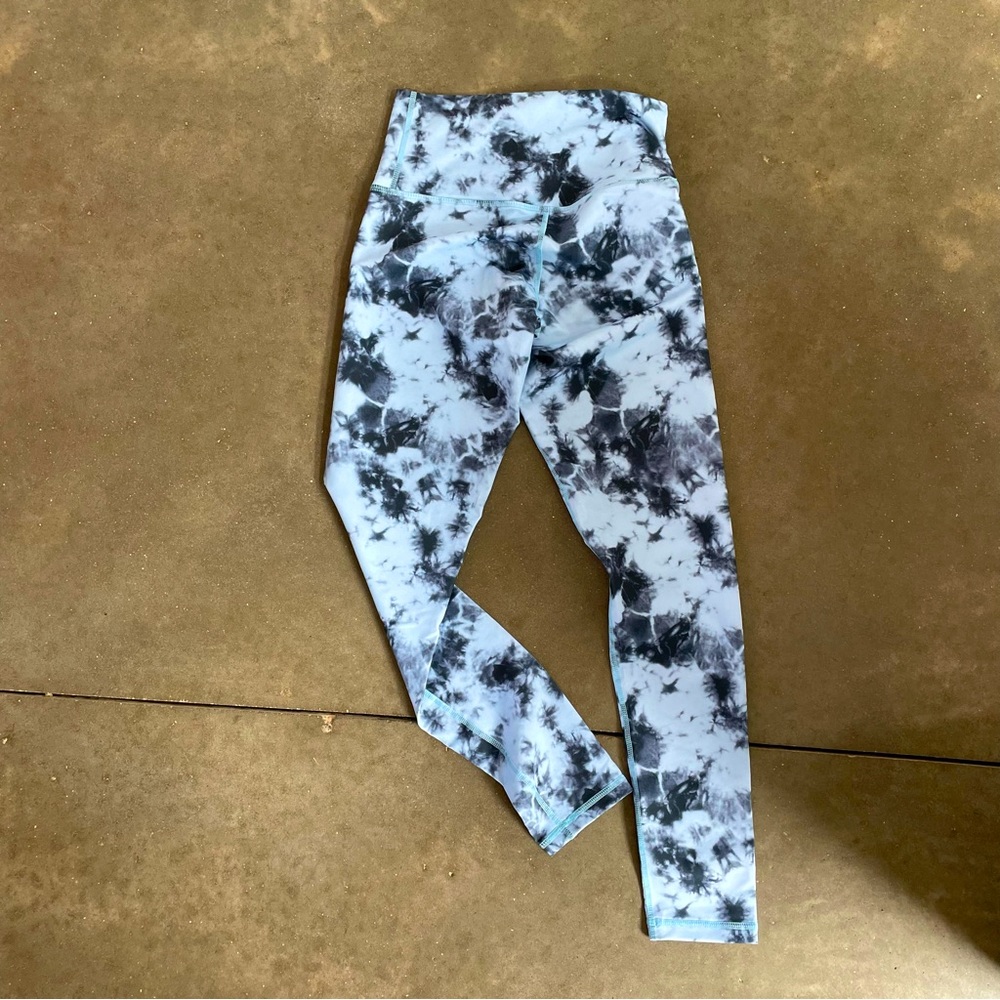 DYI Tie Dye Leggings